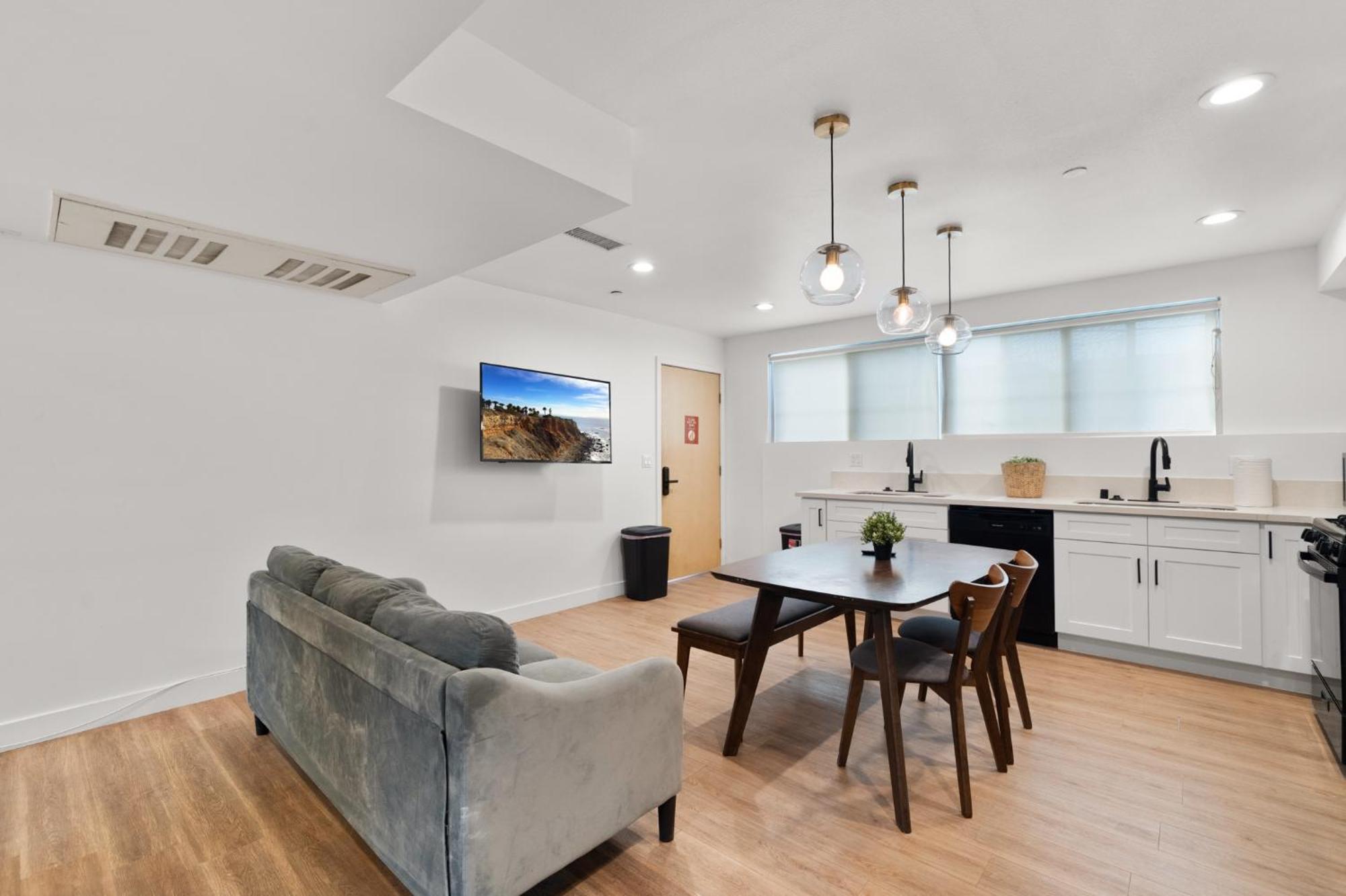 Perfect Location Near Usc, 1Bedroom With Shared Access Los Angeles Exterior photo
