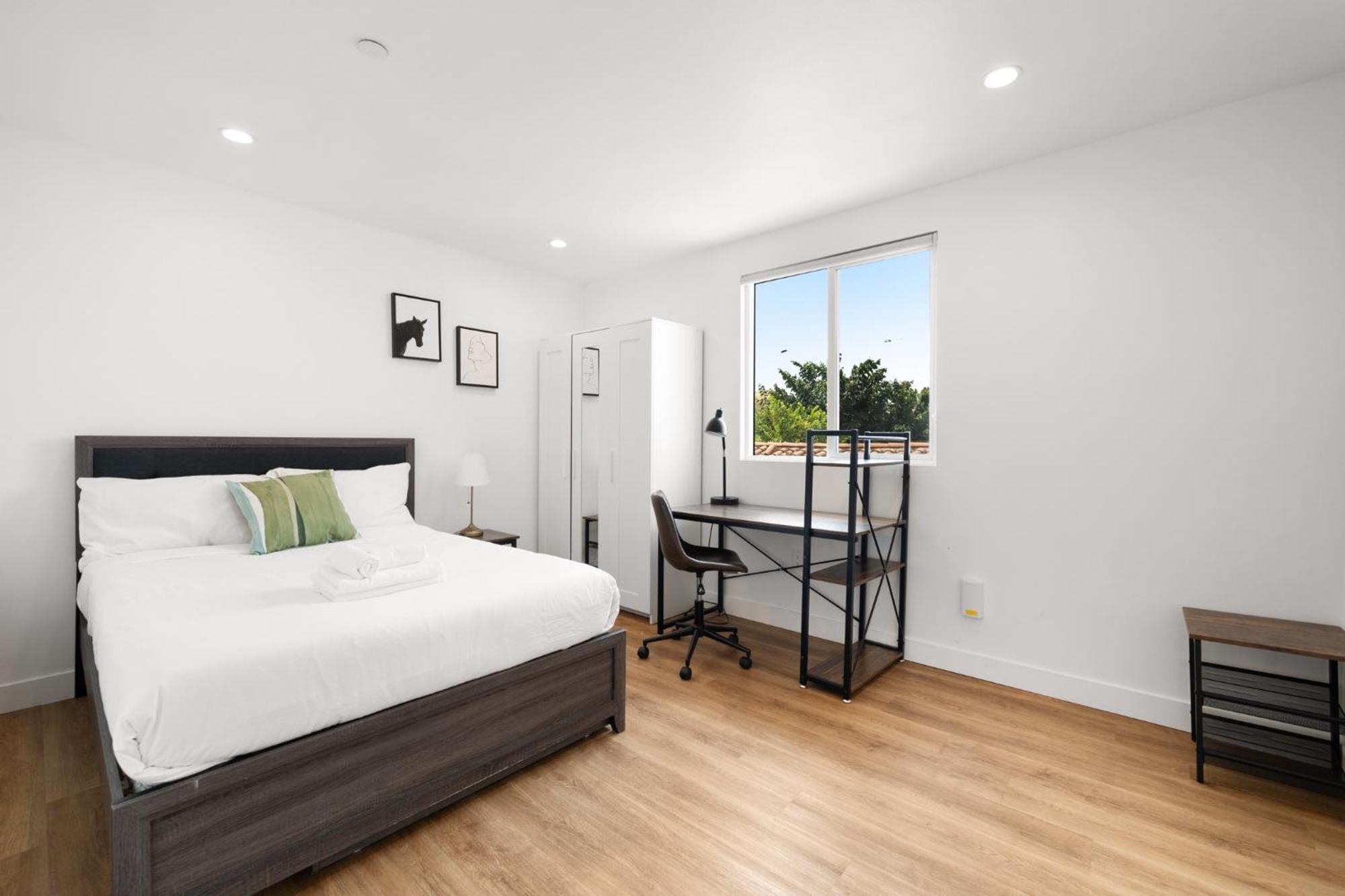 Perfect Location Near Usc, 1Bedroom With Shared Access Los Angeles Exterior photo