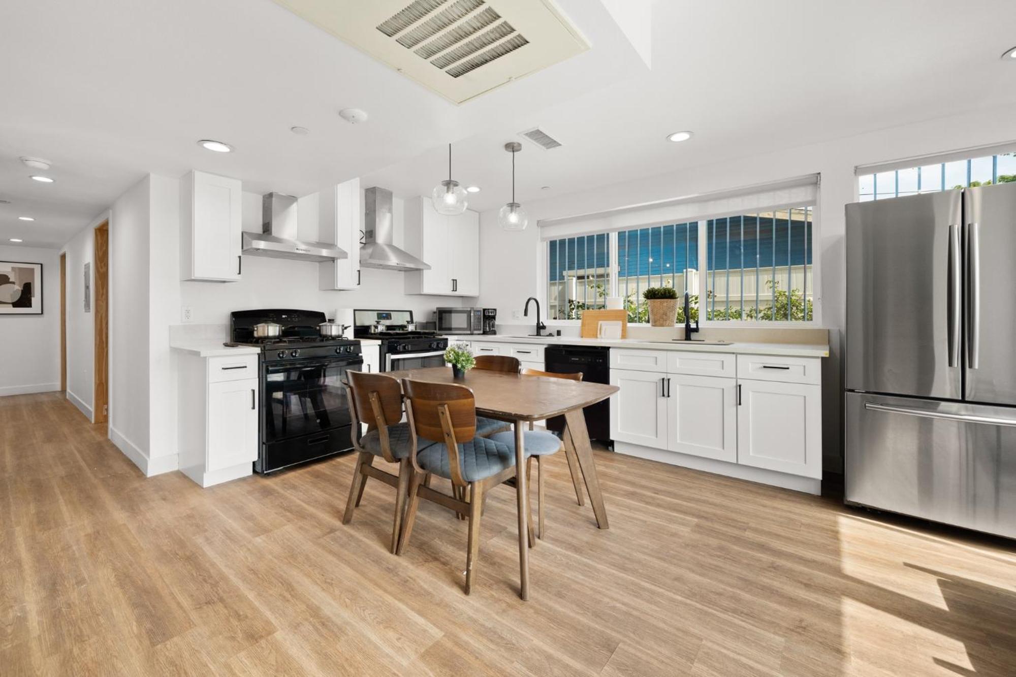Perfect Location Near Usc, 1Bedroom With Shared Access Los Angeles Exterior photo